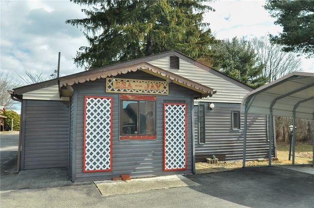 440 N CENTER AVE., New Stanton, PA 15672