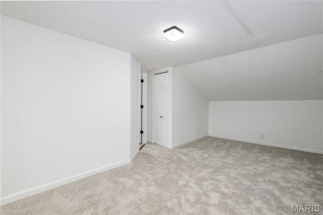 7101 Lindenwood Place, St Louis, MO 63109
