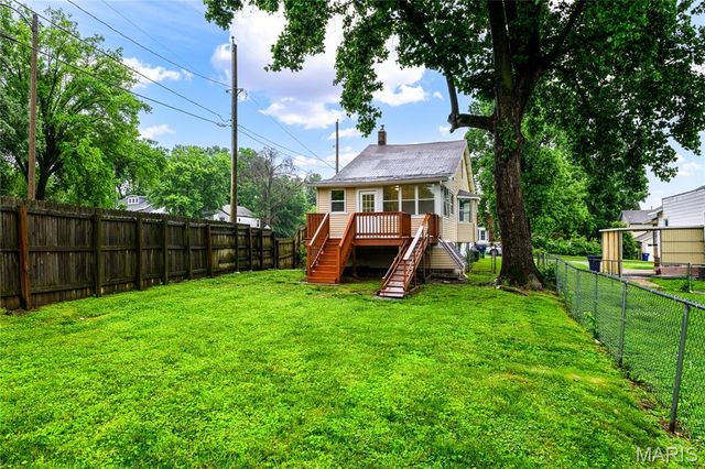 7101 Lindenwood Place, St Louis, MO 63109
