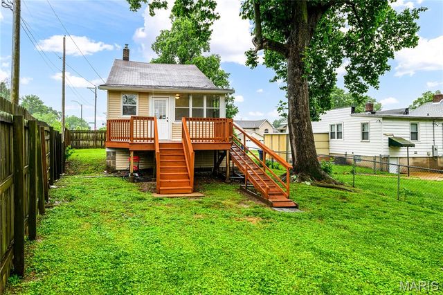 7101 Lindenwood Place, St Louis, MO 63109