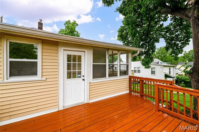 7101 Lindenwood Place, St Louis, MO 63109
