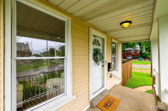 7101 Lindenwood Place, St Louis, MO 63109