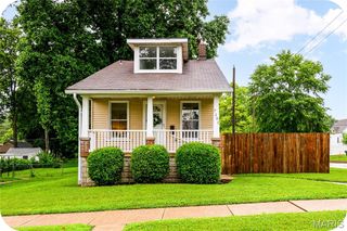 7101 Lindenwood Place, St Louis, MO 63109