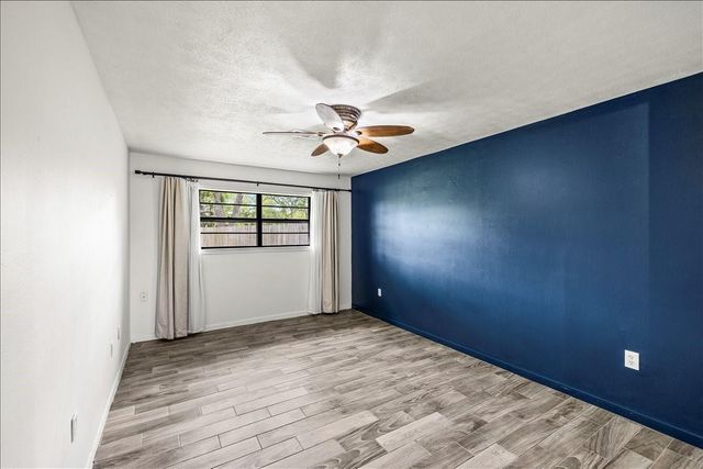 2806 Fm 646 Road N, Santa Fe, TX 77510