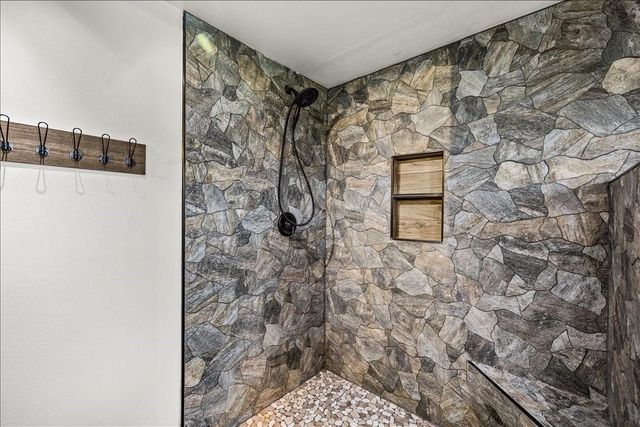 2806 Fm 646 Road N, Santa Fe, TX 77510