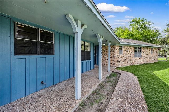 2806 Fm 646 Road N, Santa Fe, TX 77510