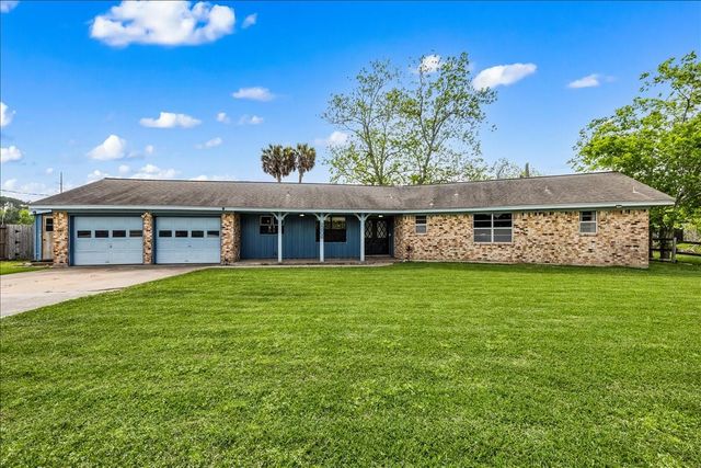 2806 Fm 646 Road N, Santa Fe, TX 77510