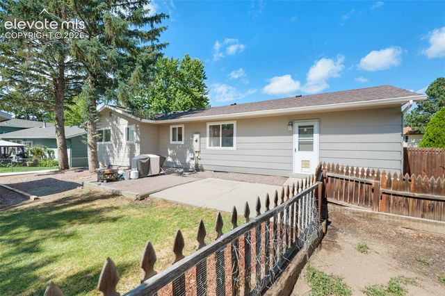 1329 Shenandoah Drive, Colorado Springs, CO 80910