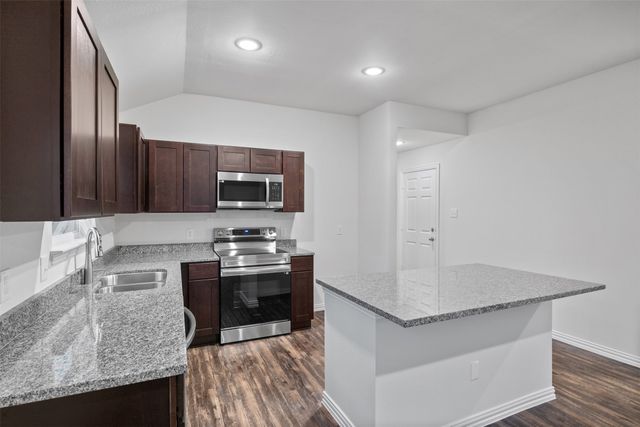 118 Kainos Street, Greenville, TX 75402