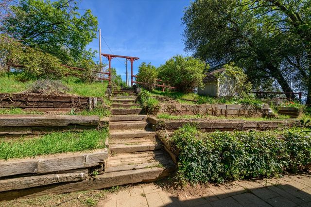 4910 Chisholm Trl, Placerville, CA 95667