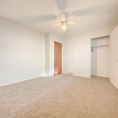 101 E 28 Avenue, Bellevue, NE 68005