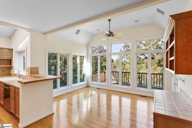 110 Pinnacle Pointe Drive, Seneca, SC 29672