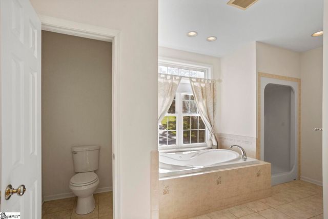 110 Pinnacle Pointe Drive, Seneca, SC 29672