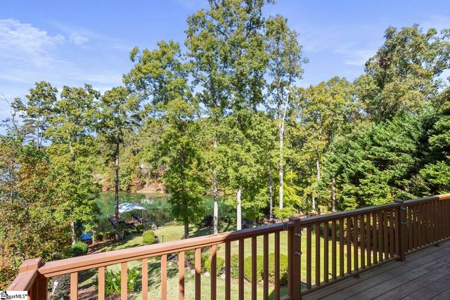 110 Pinnacle Pointe Drive, Seneca, SC 29672