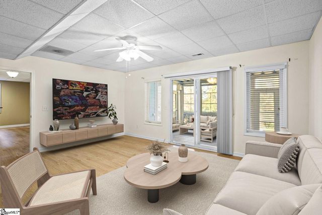 110 Pinnacle Pointe Drive, Seneca, SC 29672