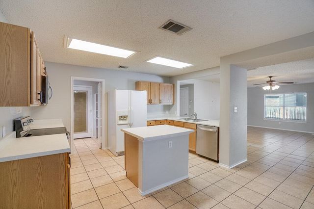 7903 Bramble Bush DR, Austin, TX 78747