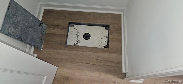 31275 Saratoga Avenue, Warren, MI 48093