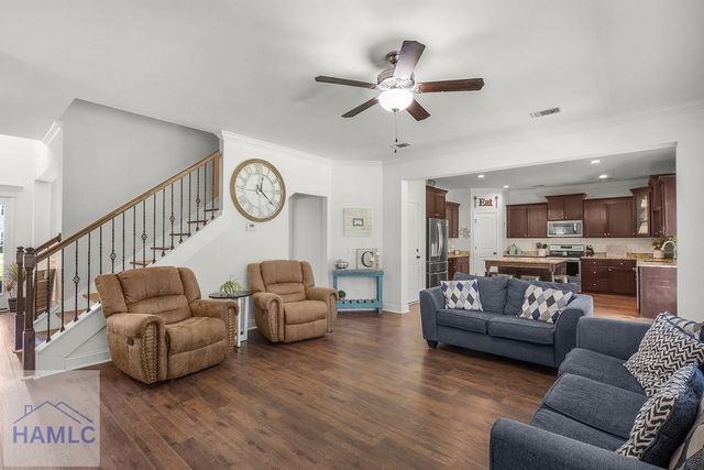 290 Kerry Drive, Richmond Hill, GA 31324