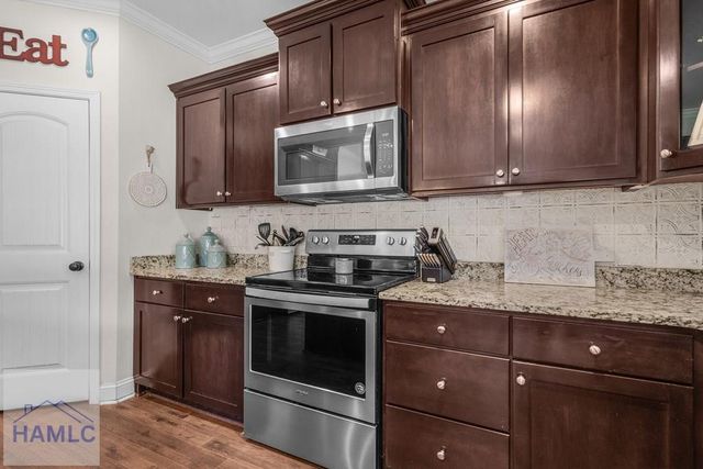 290 Kerry Drive, Richmond Hill, GA 31324