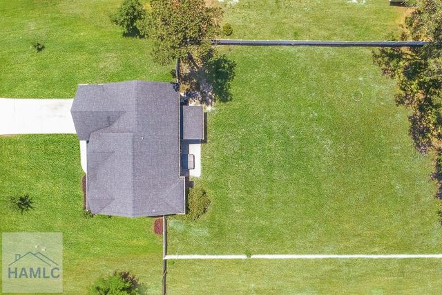 290 Kerry Drive, Richmond Hill, GA 31324