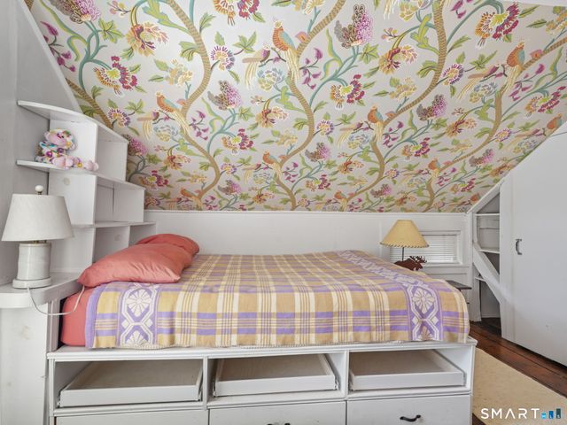 1566 Long Ridge Road, Stamford, CT 06903