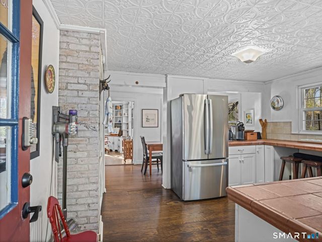 1566 Long Ridge Road, Stamford, CT 06903