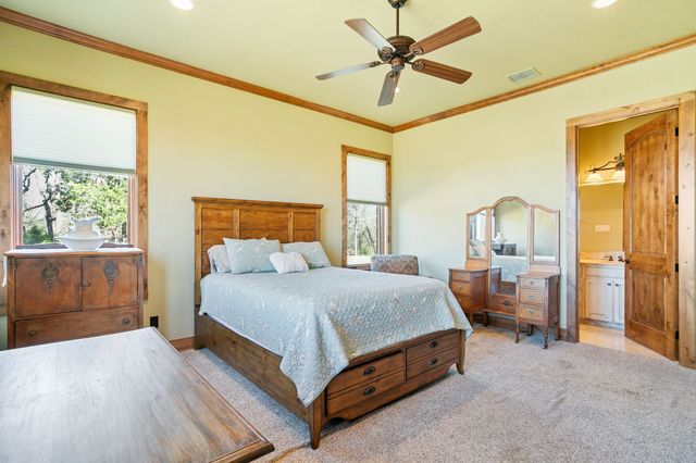 1561 Fm 934, Blum, TX 76627