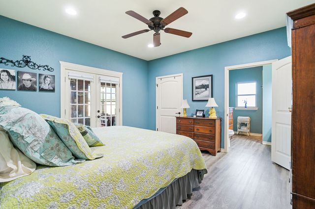 1561 Fm 934, Blum, TX 76627