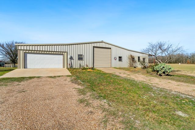 1561 Fm 934, Blum, TX 76627