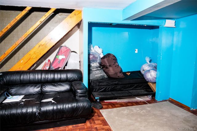 259-35 149th Road, Jamaica, NY 11422