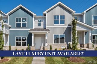 204 W State Street, O'fallon, IL 62269