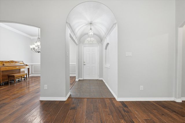 5992 Red Bud Road, Fort Worth, TX 76135