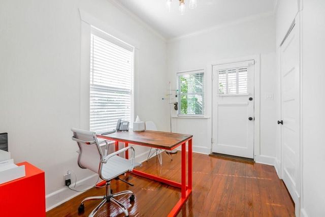 1159 Navasota St, Austin, TX 78702