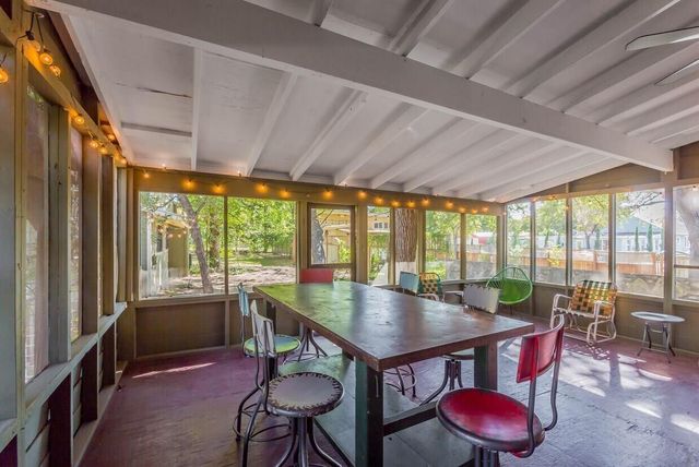 1159 Navasota St, Austin, TX 78702