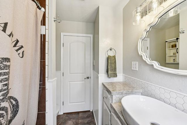 1371 Martin Ln, Placerville, CA 95667