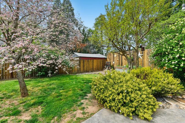 1371 Martin Ln, Placerville, CA 95667