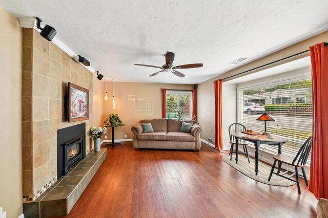 1371 Martin Ln, Placerville, CA 95667