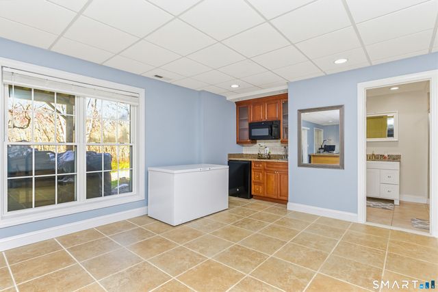 30 Block Farm Road, Monroe, CT 06468