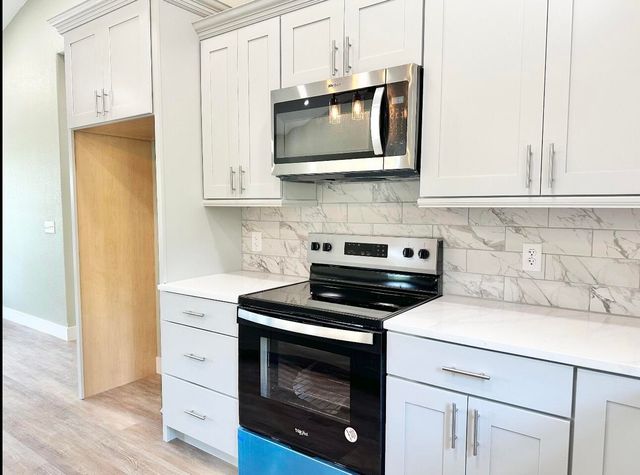 97 Sparrow Lane, Shell Knob, MO 65747