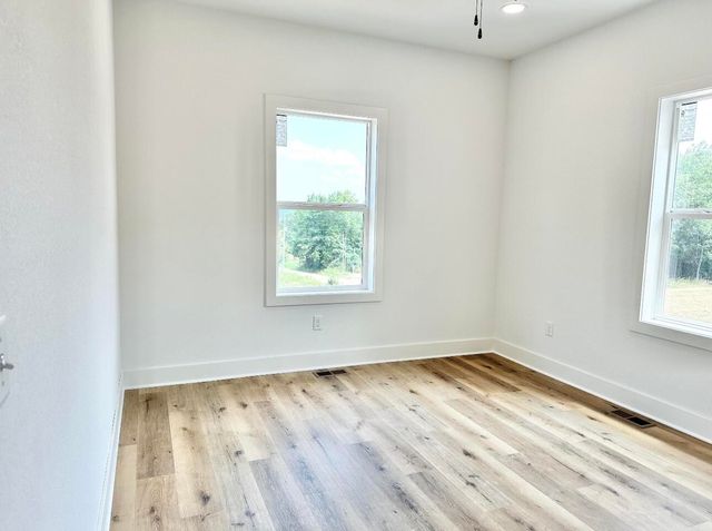 97 Sparrow Lane, Shell Knob, MO 65747