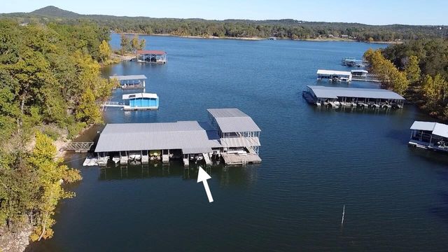 97 Sparrow Lane, Shell Knob, MO 65747