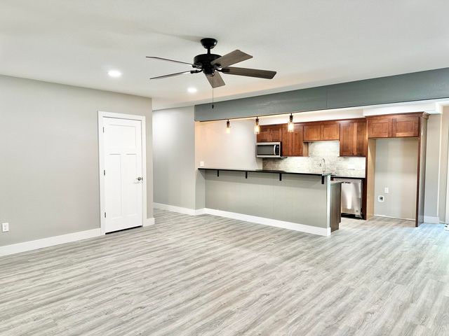 97 Sparrow Lane, Shell Knob, MO 65747