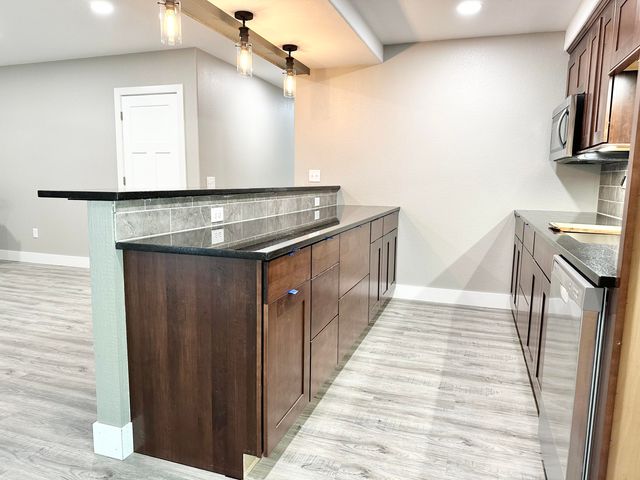 97 Sparrow Lane, Shell Knob, MO 65747