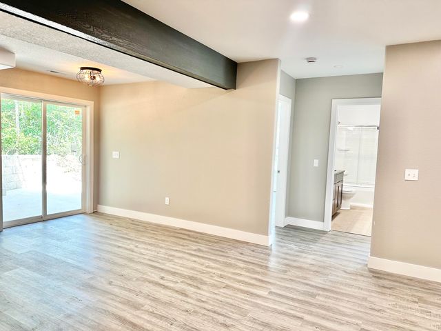 97 Sparrow Lane, Shell Knob, MO 65747