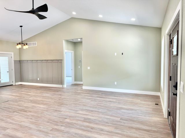 97 Sparrow Lane, Shell Knob, MO 65747