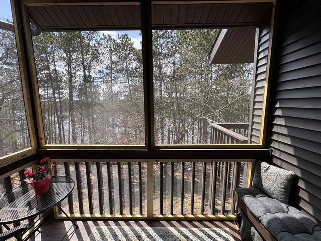 4 Hawthorn Trail, Wisconsin Dells, WI 53965