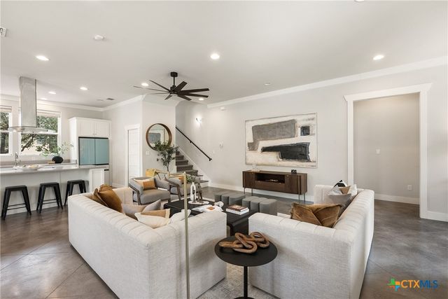 15204 Parakeet Street, Austin, TX 78734