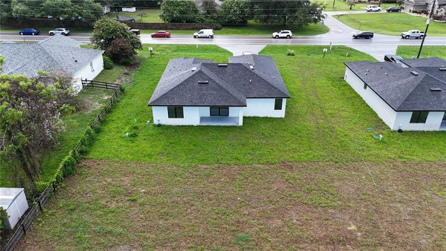 11586 SW 49TH AVENUE, Ocala, FL 34476