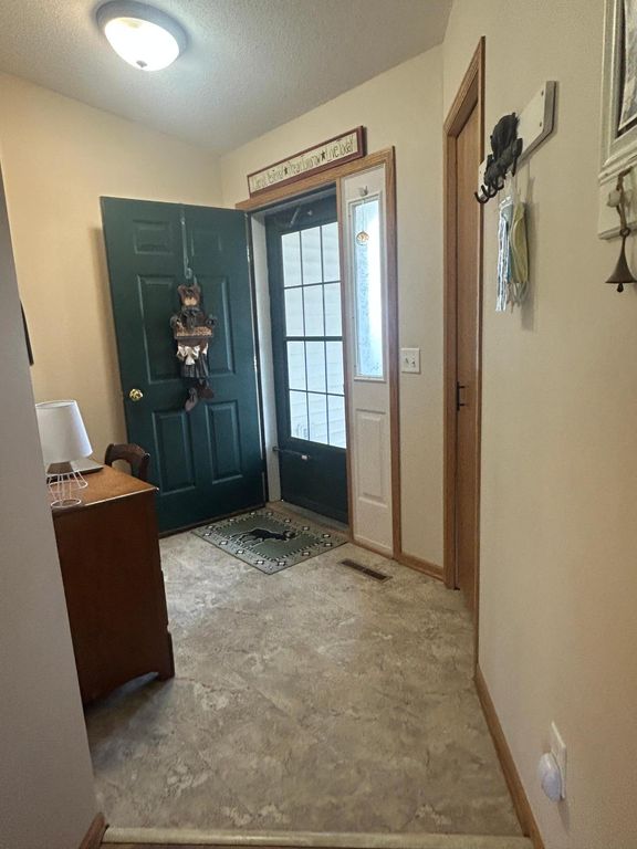 1410 Presidential Drive, Northfield, MN 55057 — photo 2