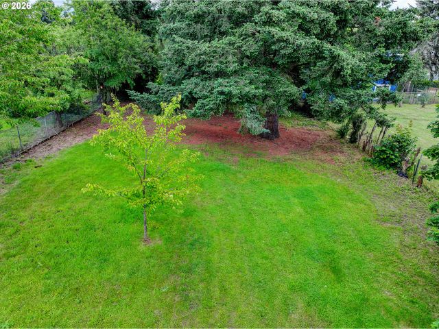 124 Ne 143RD Ave, Portland, OR 97230